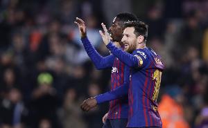 登贝莱：在巴萨必须观察梅西的跑位，他看似在散步实则无处不在