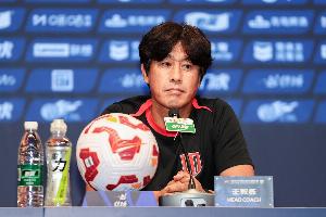 徐正源谈板凳深度问题：若韦世豪或另一名外援在，可能比赛更顺