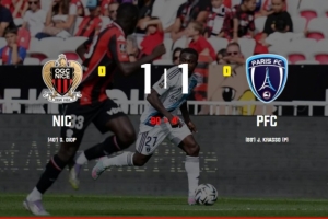 尼斯南看台球迷高唱歧视性歌曲，对阵巴黎FC的比赛暂时中断