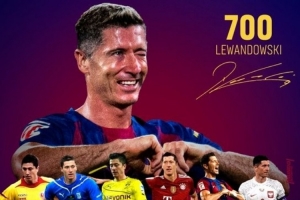 700球里程碑！莱万头球攻破皇社大门，打入职业生涯第700球