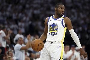 巴特勒谈库明加僵局：我不掺和那些事 我知道最终双方都会满意！