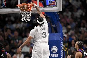 小试身手！浓眉上半场5投3中砍下7分7篮板2盖帽