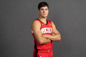 美记：如果谢泼德表现不佳 火箭将采取措施引进一名控卫