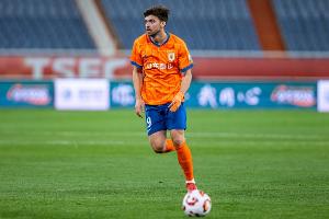 泽卡：在葡萄牙踢球时曾6个月没领薪水，想去日本因为钱多生活好