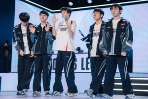 这个八强的含金量！AL连斩HLE、GEN、CFO三队进八强 而KT略显轻松