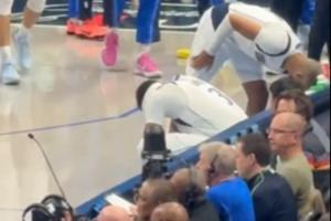 患有双侧跟腱劳损！浓眉在场边蹲着抚摸小腿许久 队友满脸担忧