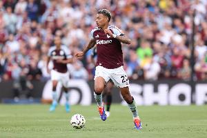 天空体育：罗杰斯与维拉谈妥续约至2031年，成为队内顶薪球员之一