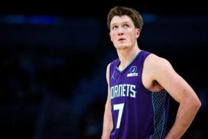 最佳新秀候选！2028美国男篮有他一个位置