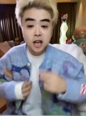 朱开：我立个flag，如果明年LPL拿S冠，我给那个俱乐部免费送十年外卖