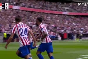 没防住啊！小西蒙尼助攻勒诺尔芒头球破门，皇马0-1落后马竞！