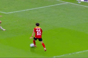 这球太强硬了！陆子皓禁区内完成个人表演，助苏州队扳平比分！