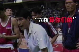 单挑一切防守！篮球场上的KD真是无懈可击！就顶着你拔！