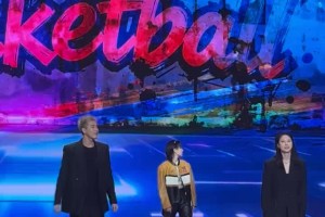 有才哈！郭艾伦和王思雨在微博之夜现场跳刀马刀马~