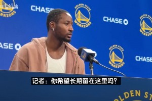 掘金邀请了NBA主裁来吹罚队内训练！约基奇与其进行了一番交涉