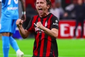 伟大无需多言！米体：40岁莫德里奇对阵那不勒斯跑了11公里