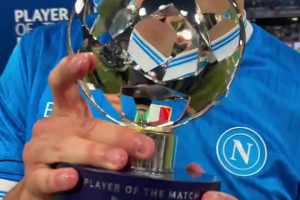 进军植发业！C罗和乔治娜现身自己新开的植发诊所