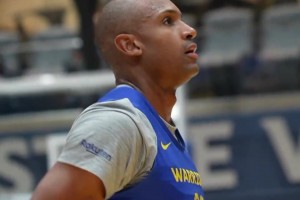 有多少吧友看过？徐静雨早年视频：教你如何蹭别人的烟