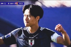 人才辈出！日本U20队长绝对是颗潜力新星，球风实在太稳健