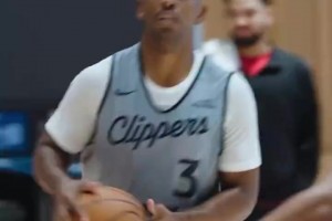 小哈吉任意球世界波！距老哈吉首个任意球已过10640天