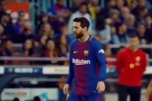 高山流水！名场面：瓜迪奥拉解析场上散步的梅西！球王的思考！