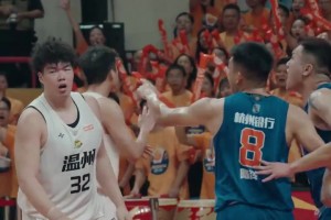 路走宽了！阿夫迪亚：为了和杨瀚森交流，我专门学了中文，以便在防守端教他怎么做