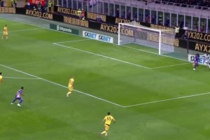 幽默！菲利克斯：这不是我的MVP奖杯吗？