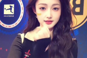 有点帅啊！法国女足球员德阿尔梅达！男女通杀的肌肉！