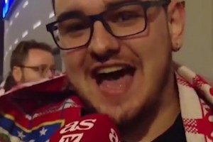 那天马竞球迷被C罗上了一课！记住永远别去招惹这个男人！