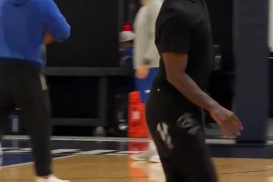 欧文今日训练情况，看起来好很多了！！期待他的回归