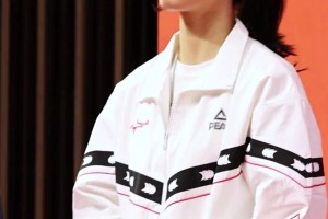 哈登：大师给我算算吧，我到底跟谁八字不合？！