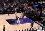 威少三分3中3手感火热助湖人对阵国王