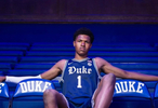 2026届第三高中生承诺杜克大学！身高2米11有不错的外线技术的PF